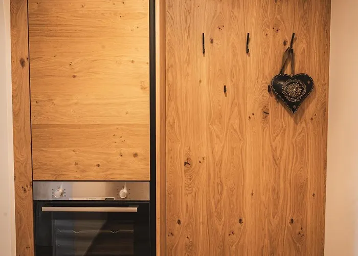 Gaestehaus Einoedberg Apartament